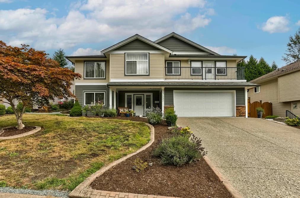 33497 11 AVENUE, Mission, BC — Residential for Sale - Main Photo