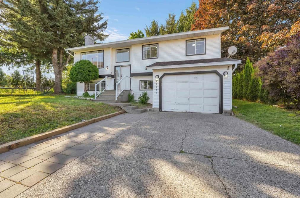 33511 KINSALE PLACE, Abbotsford, BC — Residential for Sale - Photo 2