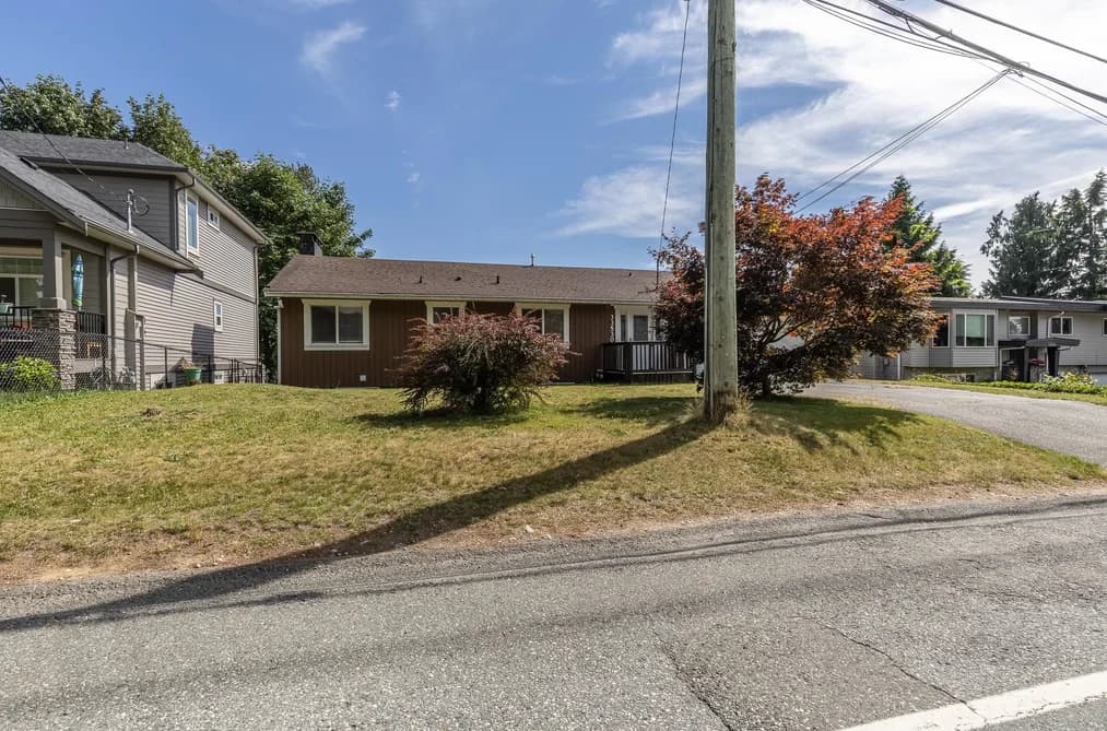 33530 CHERRY AVENUE, Mission, BC — Residential for Sale - Photo 2