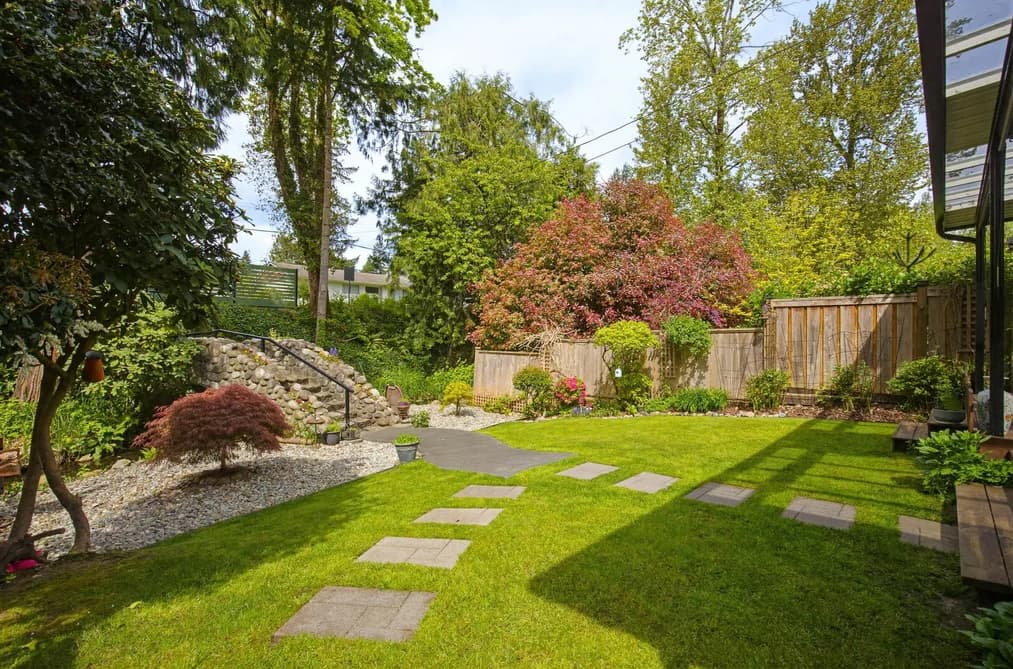 3358 JERVIS STREET, Port Coquitlam, BC — Residential for Sale - Photo 2