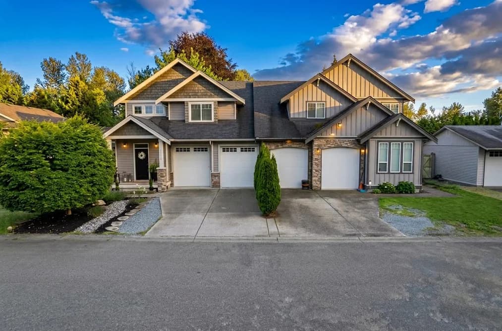 33592 2ND AVENUE, Mission, BC — Residential for Sale - Main Photo