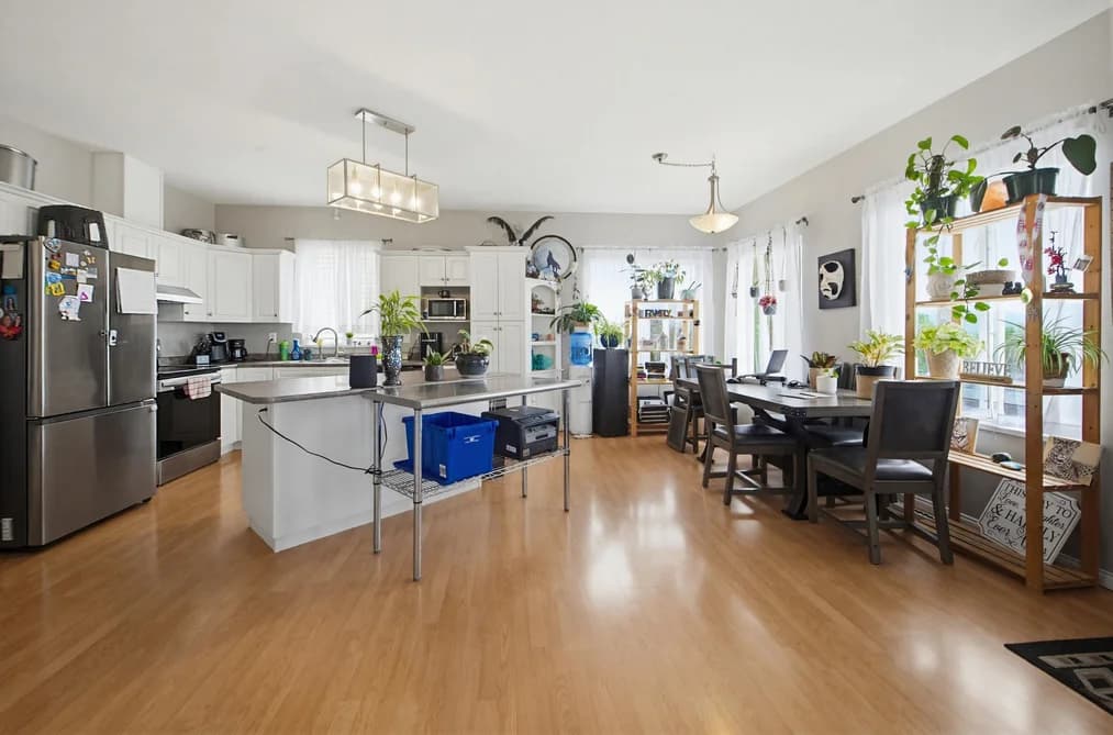 33614 3 AVENUE, Mission, BC — Residential for Sale - Photo 2