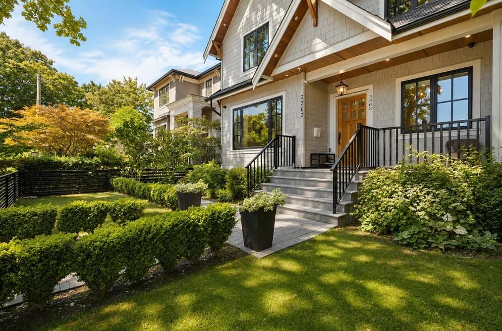 3363 W 15TH AVENUE, Vancouver, BC — Residential for Sale - Photo 2