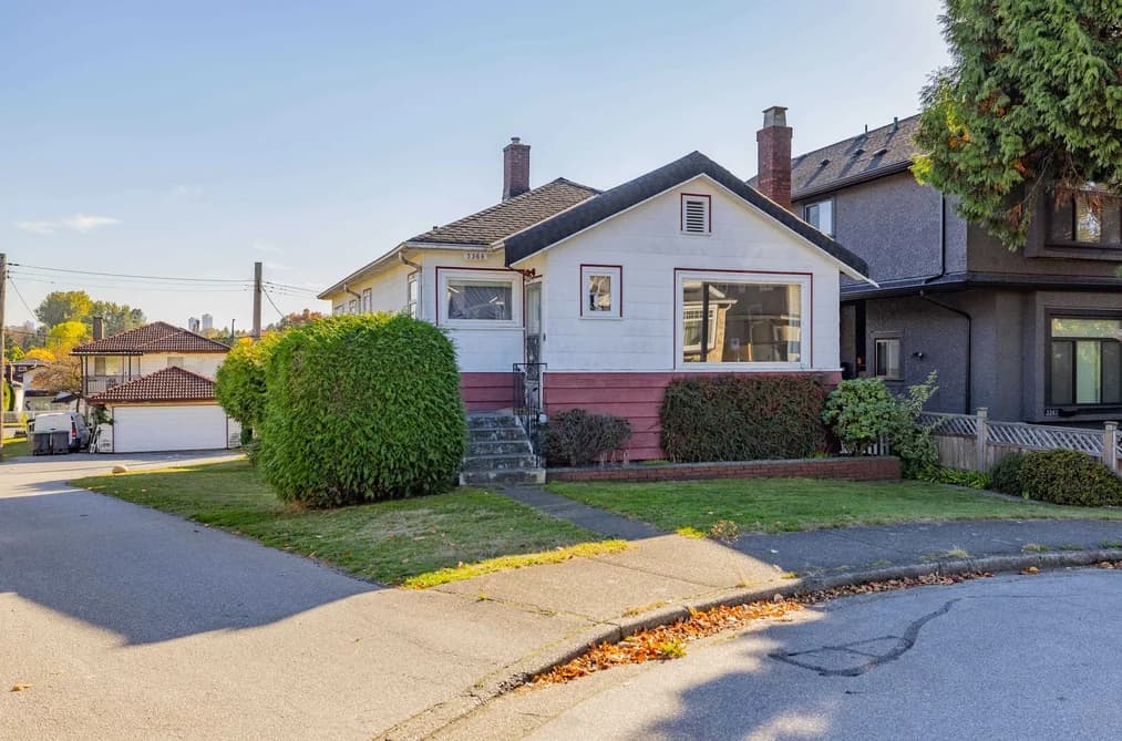 3368 PARKER STREET, Vancouver, BC — Residential for Sale - Photo 2