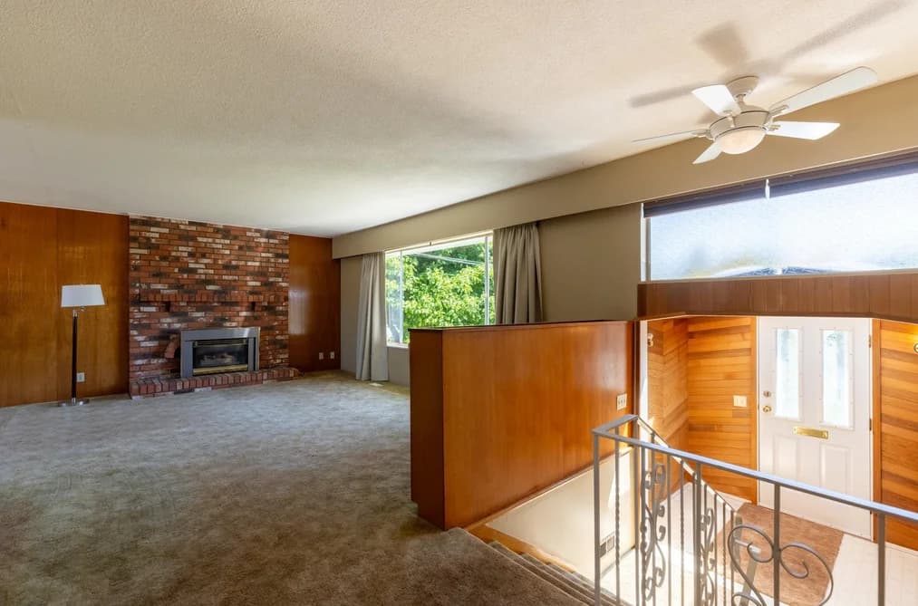 3371 VINCENT STREET, Port Coquitlam, BC — Residential for Sale - Photo 2