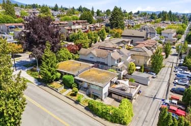 Duplex for sale at 338-342 St. Georges Avenue North Vancouver British Columbia - MLS: R3148345