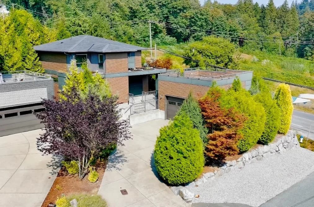 33879 KNIGHT AVENUE, Mission, BC — Residential for Sale - Main Photo