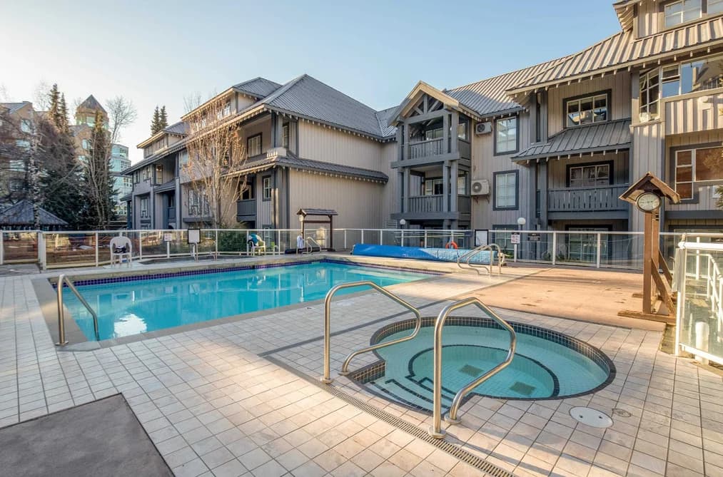 339 4573 CHATEAU BOULEVARD, Whistler, BC — Residential for Sale - Main Photo