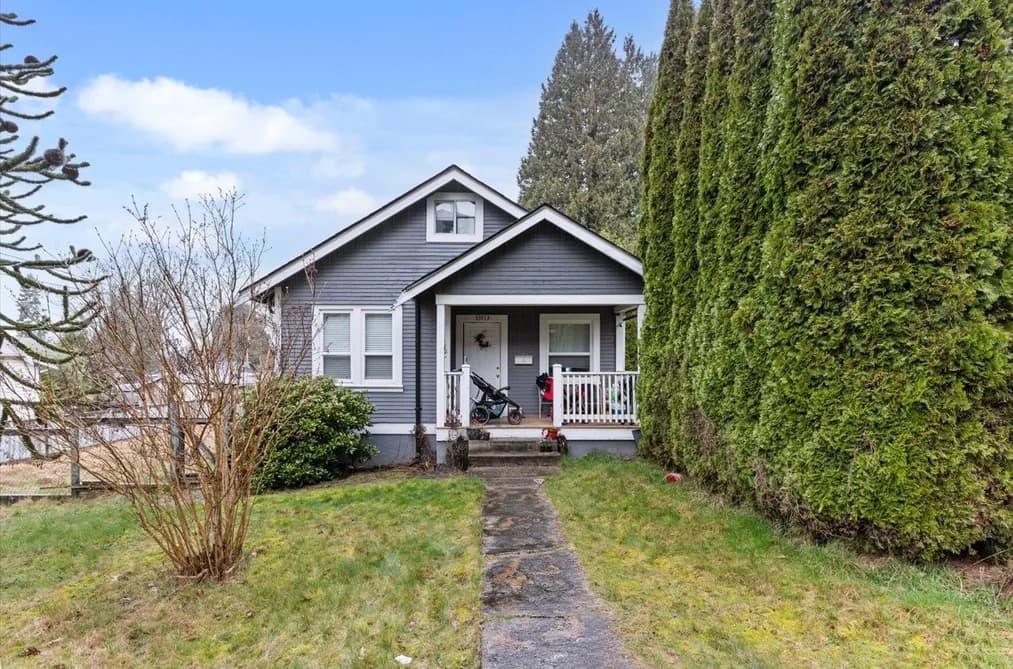 33913 PINE STREET, Abbotsford, BC — Residential for Sale - Photo 2