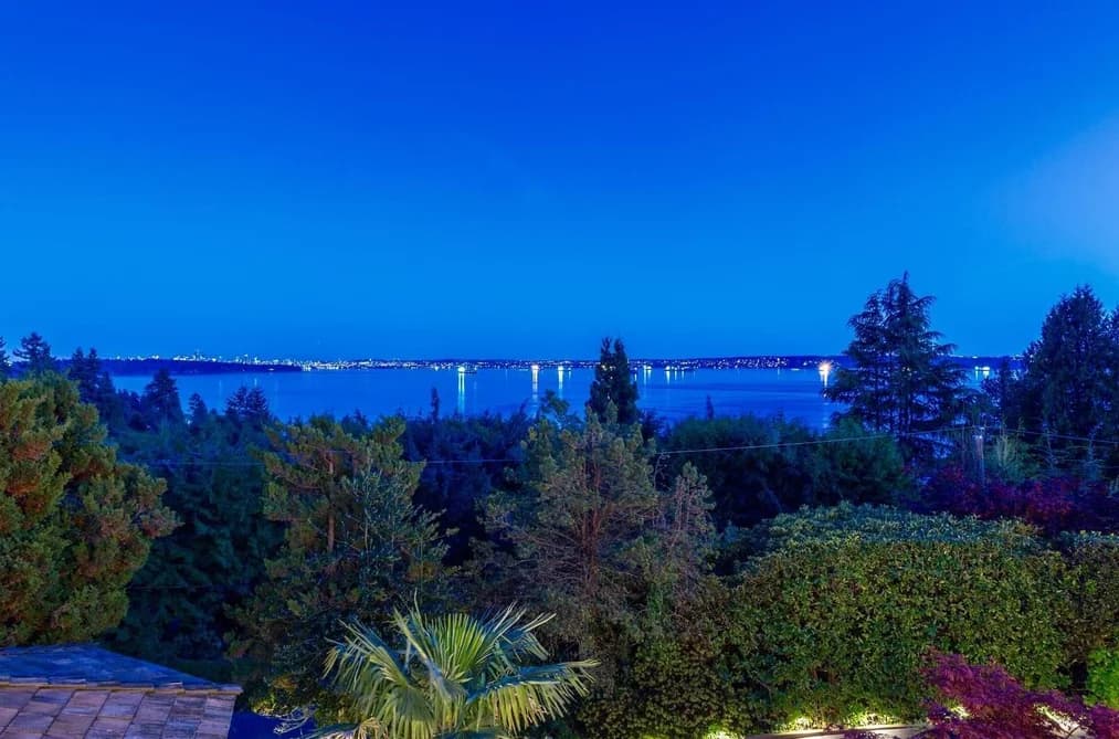 3395 THOMPSON CRESCENT, West Vancouver, BC — Residential for Sale - Main Photo