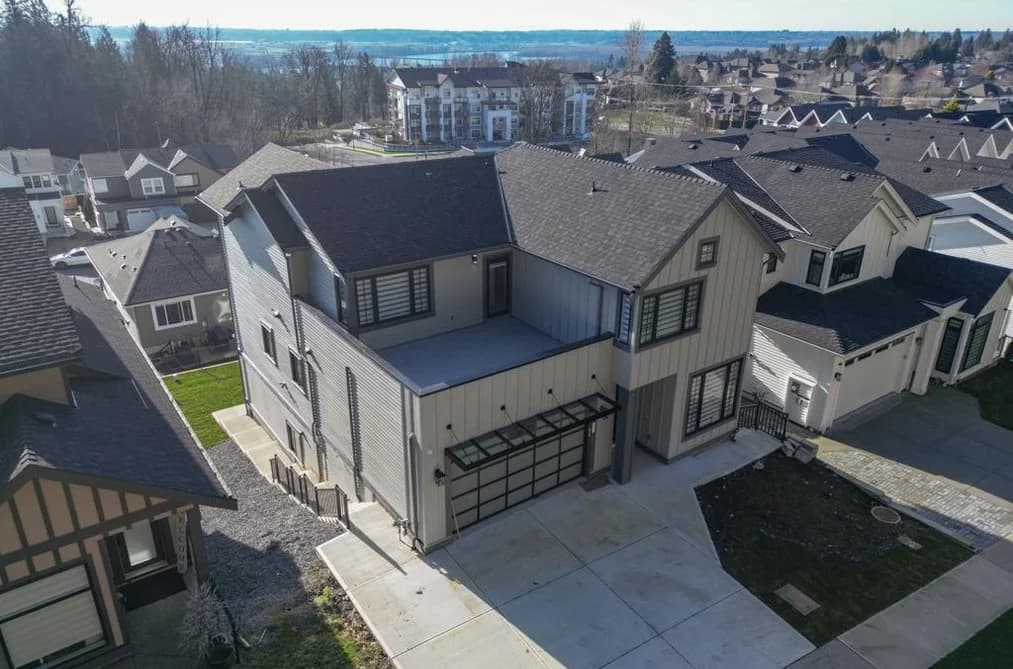 33950 PARR AVENUE, Mission, BC — Residential for Sale - Main Photo