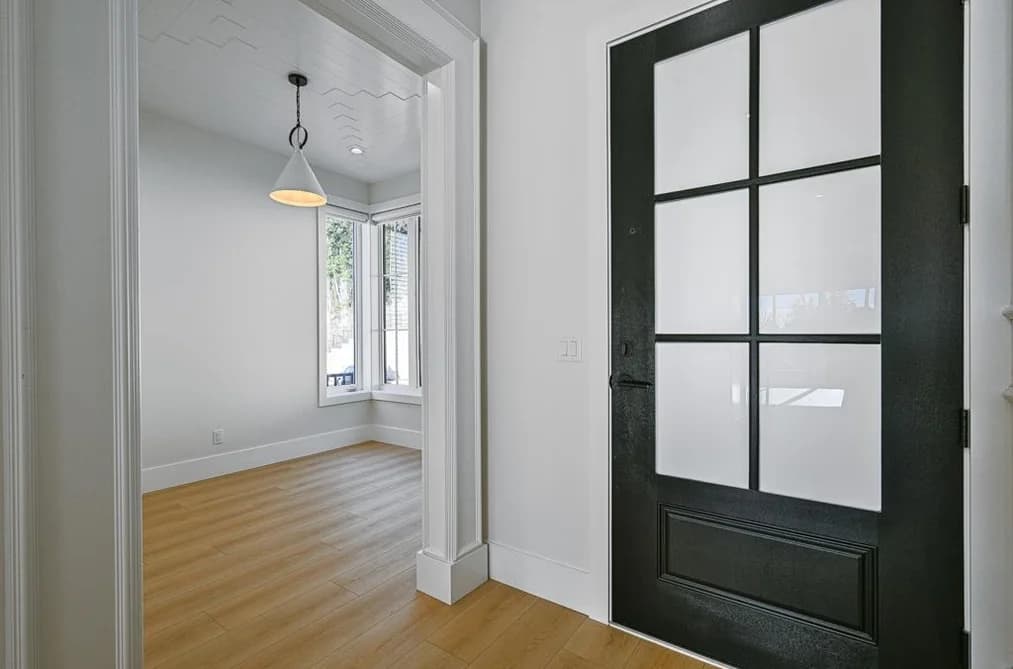 33950 PARR AVENUE, Mission, BC — Residential for Sale - Photo 2