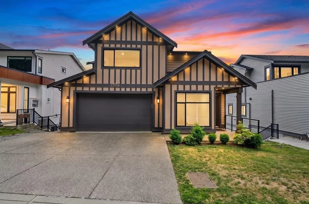 33958 PARR AVENUE, Mission, BC — Residential for Sale - Main Photo