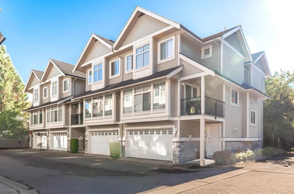 34 23343 KANAKA WAY, Maple Ridge, BC — Residential for Sale - Photo 2