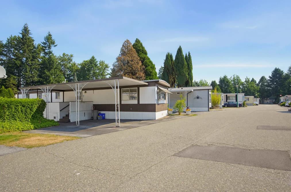 34 9080 198 STREET, Langley, BC — Residential for Sale - Photo 2
