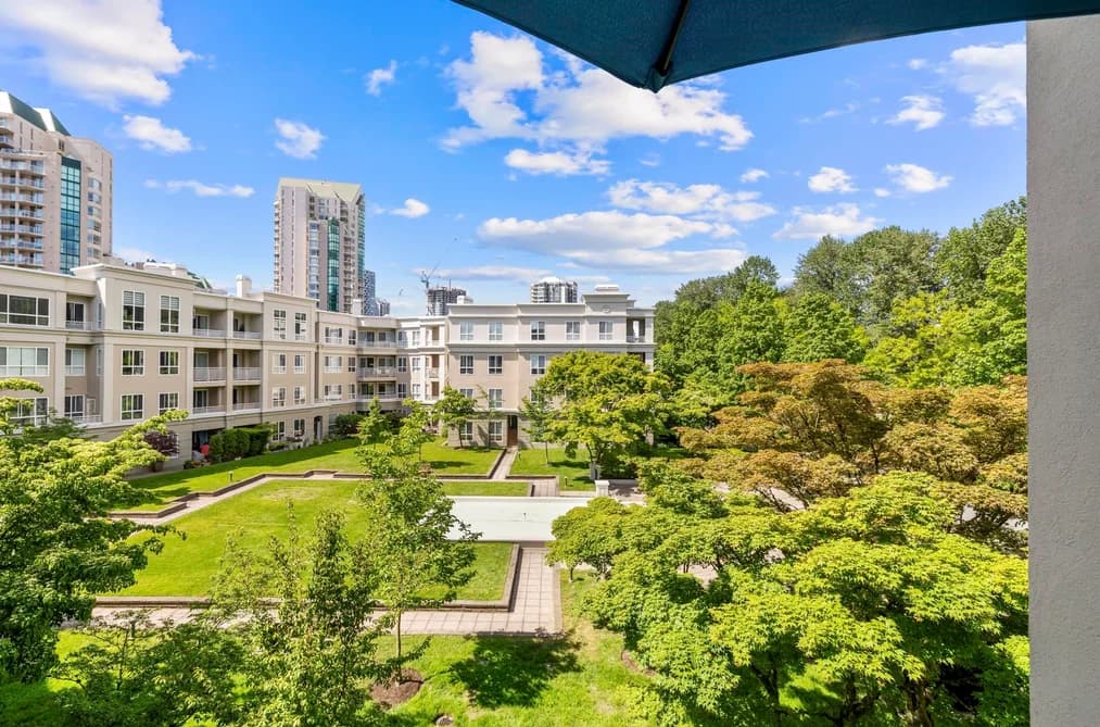 340 3098 GUILDFORD WAY, Coquitlam, BC — Residential for Sale - Main Photo