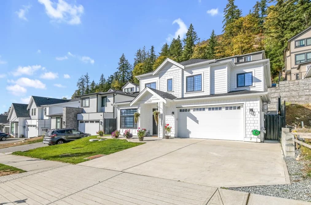 34007 BARKER COURT, Mission, BC — Residential for Sale - Photo 2