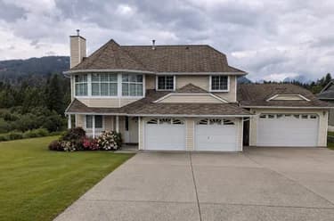 House for sale at 34051 York Avenue Mission British Columbia - MLS: R3133217