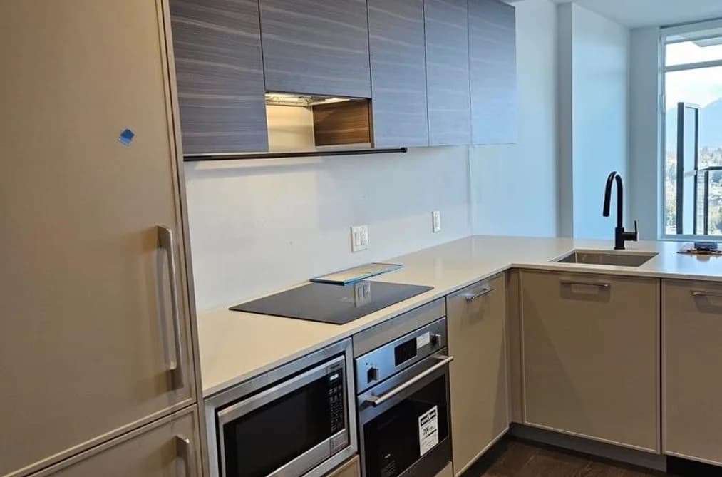 3407 13725 GEORGE JUNCTION, Surrey, BC — Residential for Sale - Photo 2