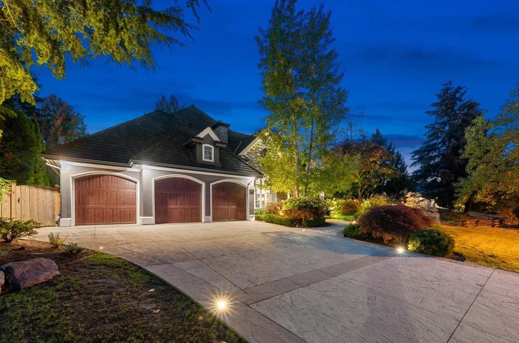 3415 CANTERBURY DRIVE, Surrey, BC — Residential for Sale - Main Photo