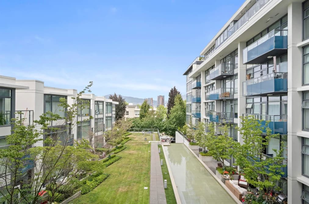 342 1777 W 7TH AVENUE, Vancouver, BC — Residential for Sale - Main Photo