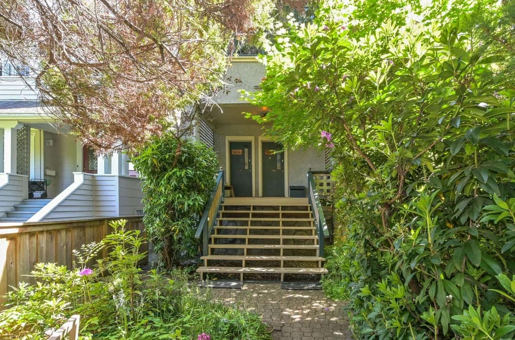 3422 - 3424 W 2ND AVENUE, Vancouver, BC — Residential for Sale - Photo 2