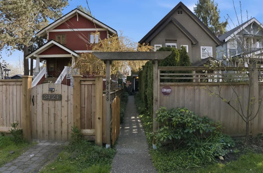 3428 W 7TH AVENUE, Vancouver, BC — Residential for Sale - Photo 2