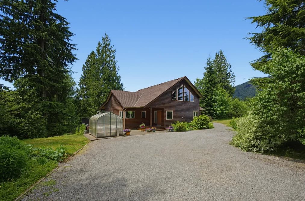 34328 WHITE AVENUE, Mission, BC — Residential for Sale - Photo 2