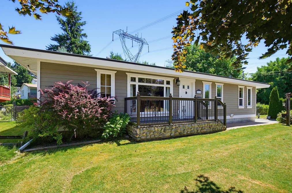 34348 LABURNUM AVENUE, Abbotsford, BC — Residential for Sale - Main Photo