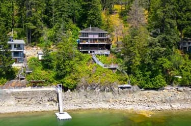 House for sale at 345 David Road Bowen Island British Columbia - MLS: R3145382