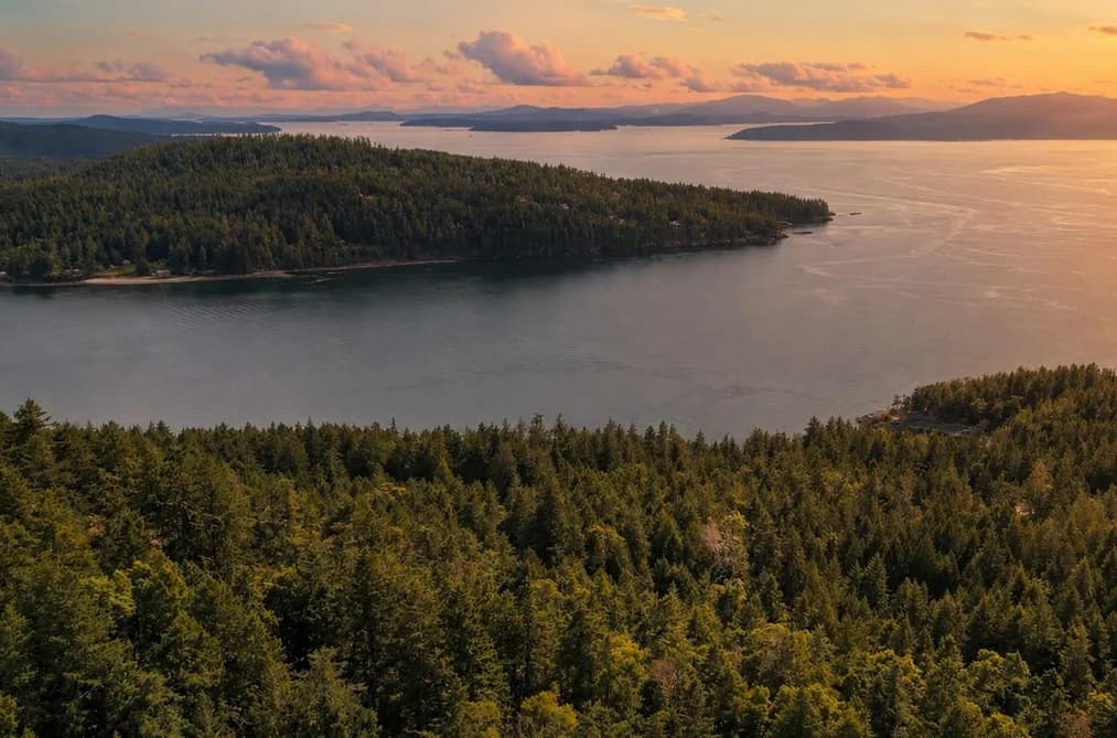 346 DEACON HILL ROAD, Mayne Island, BC — Land for Sale - Main Photo