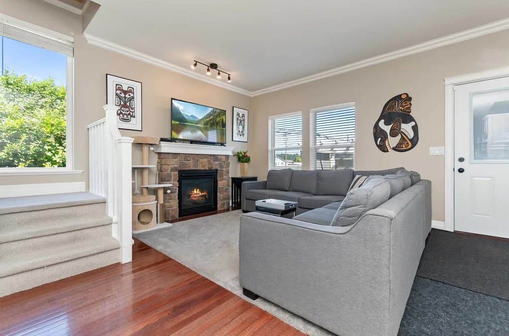 34609 7 AVENUE, Abbotsford, BC — Residential for Sale - Photo 2