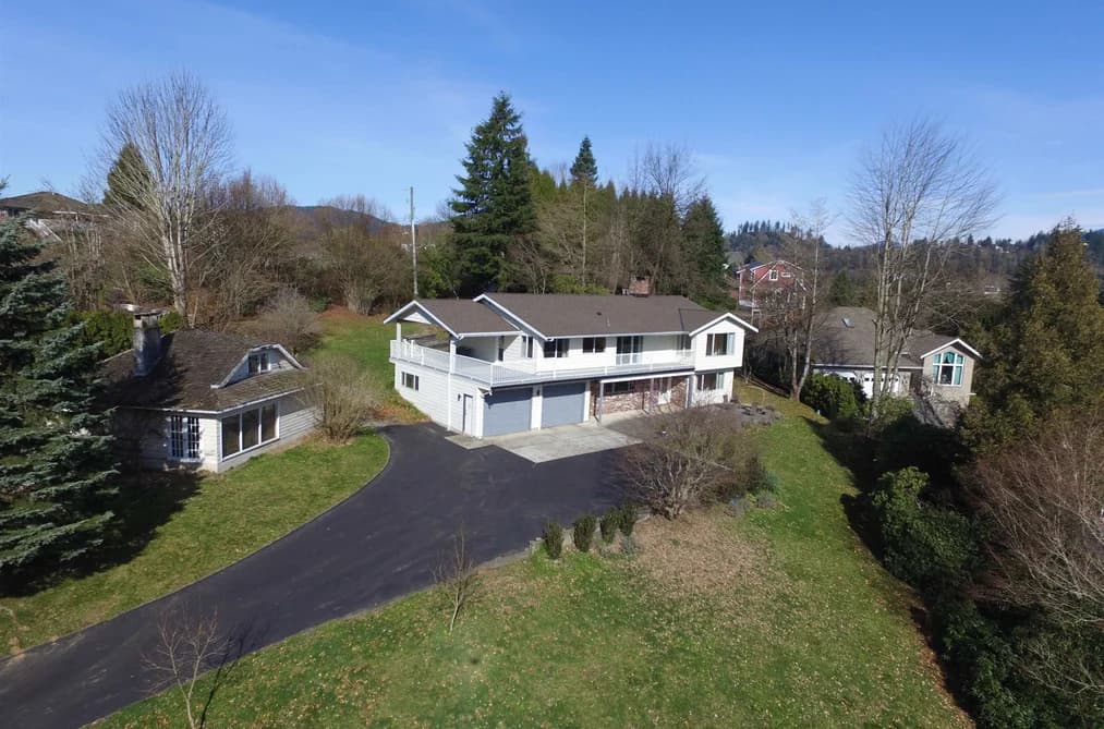 34639 DUNN STREET, Mission, BC — Residential for Sale - Main Photo