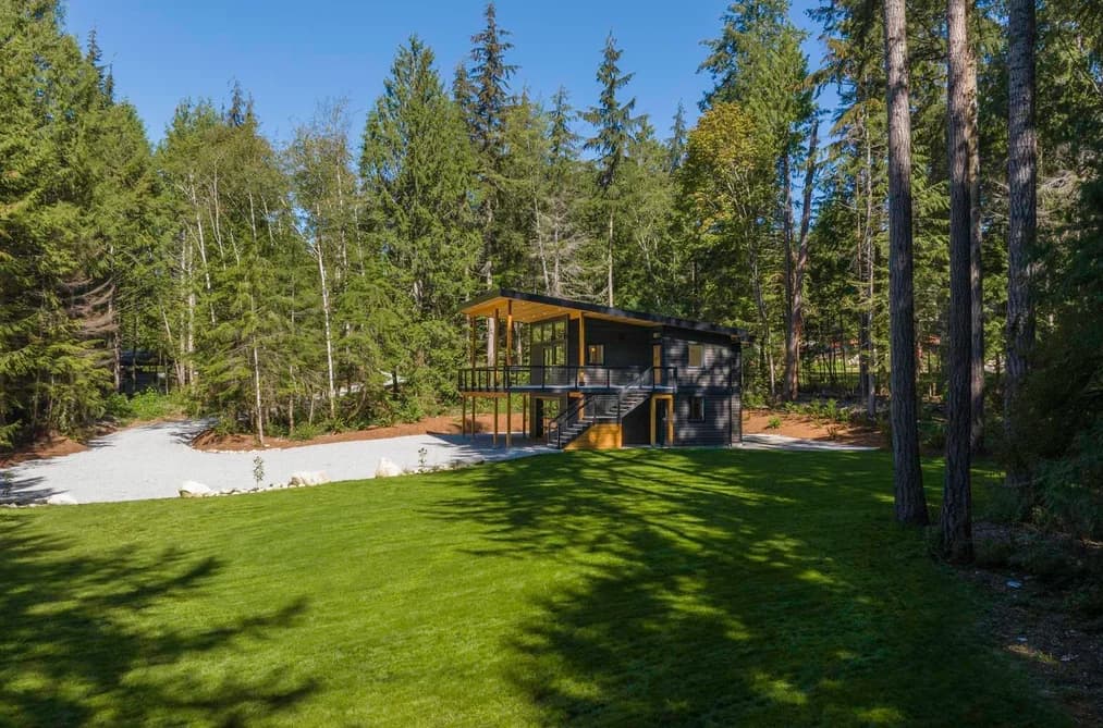3465 STELLER PLACE, Roberts Creek, BC — Residential for Sale - Photo 2