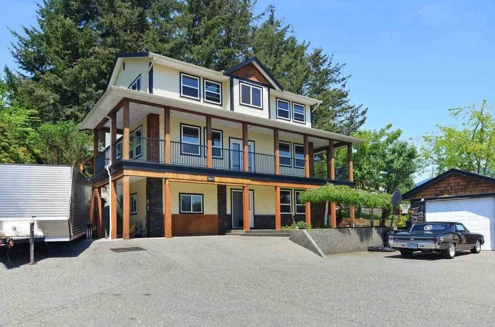 34671 LOUGHEED HIGHWAY, Mission, BC — Residential for Sale - Main Photo