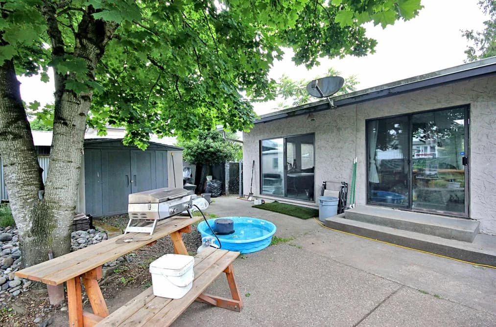 34740 3RD AVENUE, Abbotsford, BC — Residential for Sale - Photo 2
