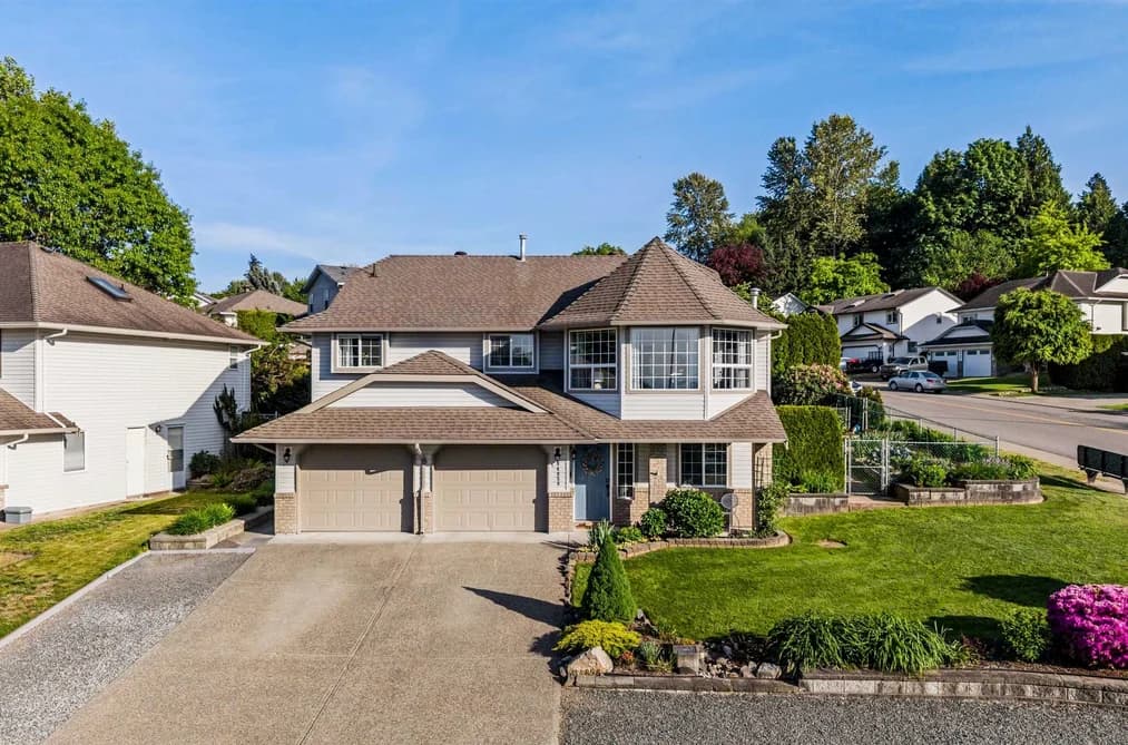 34858 MILLAR CRESCENT, Abbotsford, BC — Residential for Sale - Photo 2