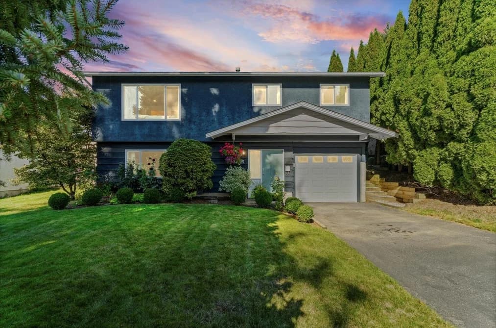 34915 CHAMPLAIN CRESCENT, Abbotsford, BC — Residential for Sale - Main Photo