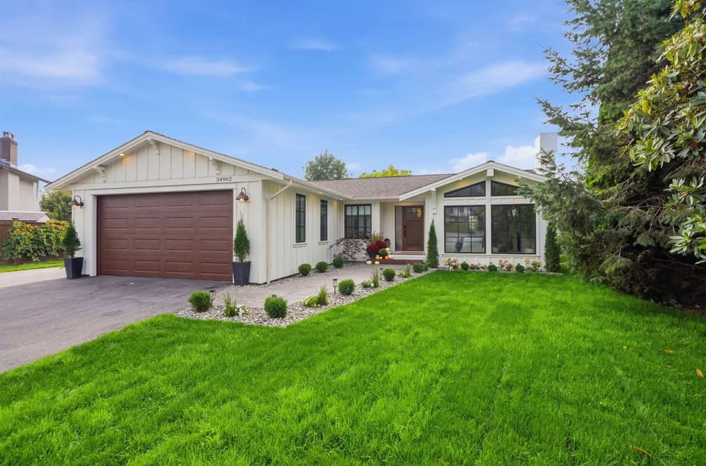 34962 MT. BLANCHARD DRIVE, Abbotsford, BC — Residential for Sale - Main Photo