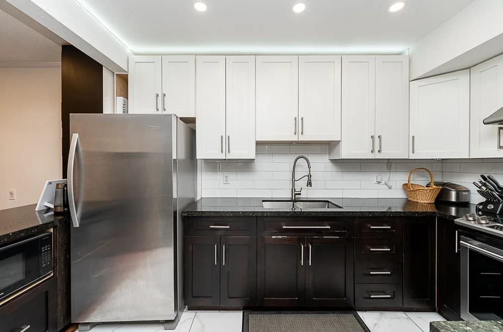 35 13795 102 AVENUE, Surrey, BC — Residential for Sale - Photo 2