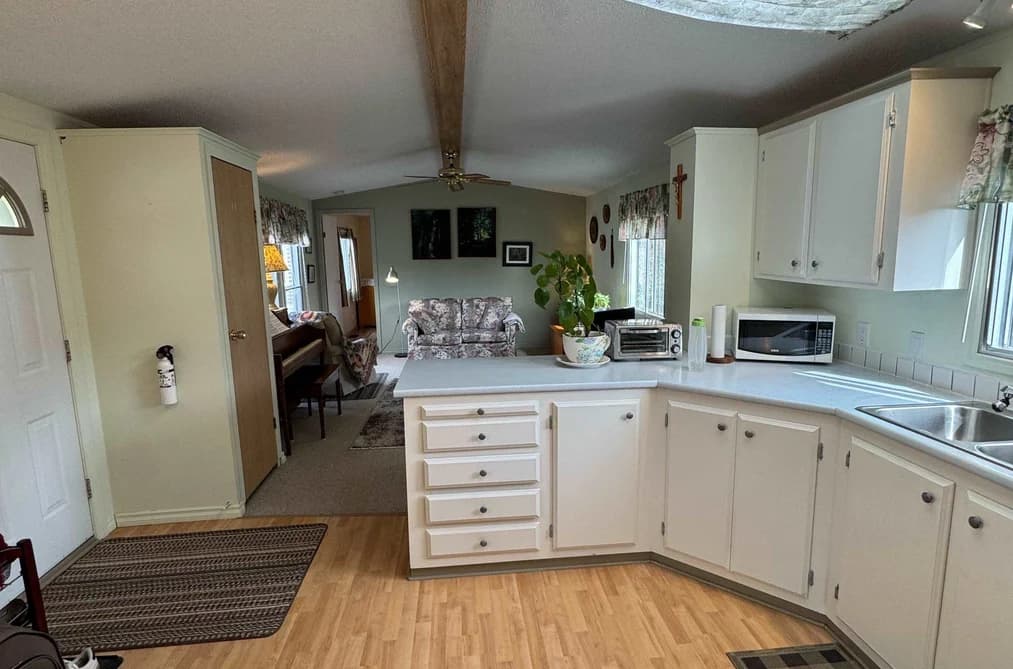 35 4116 BROWNING ROAD, Sechelt, BC — Residential for Sale - Photo 2