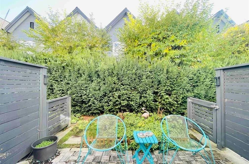 35 6868 BURLINGTON AVENUE, Burnaby, BC — Residential for Sale - Photo 2