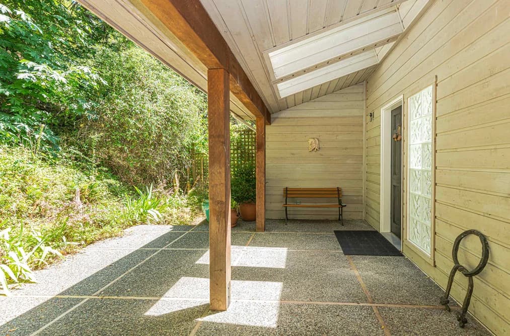 351 ELIZABETH DRIVE, Salt Spring Island, BC — Residential for Sale - Main Photo
