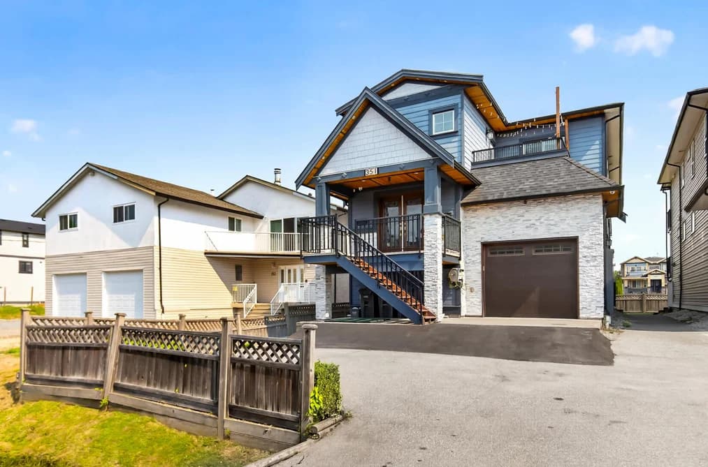 351 PEMBINA STREET, New Westminster, BC — Residential for Sale - Main Photo