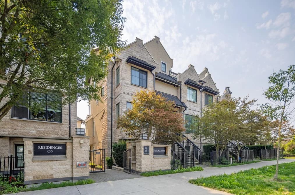 352 W 62ND AVENUE, Vancouver, BC — Residential for Sale - Photo 2