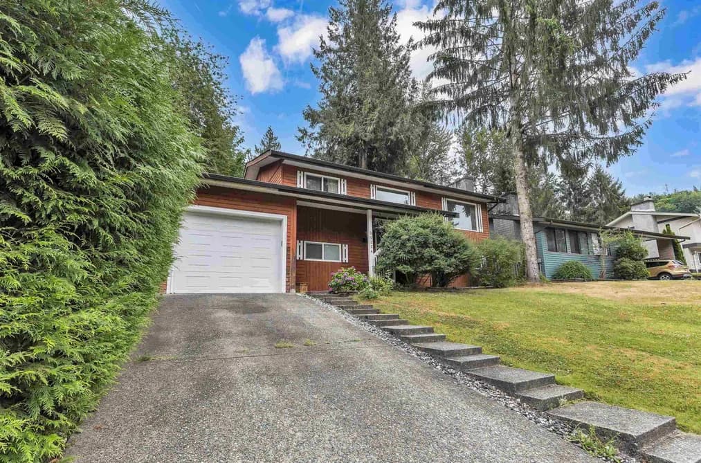 35224 MCKEE ROAD, Abbotsford, BC — Residential for Sale - Photo 2
