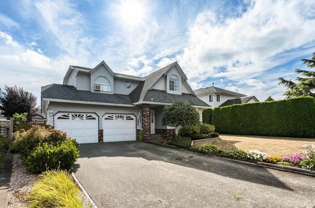 3524 ASHCROFT DRIVE, Abbotsford, BC — Residential for Sale - Photo 2