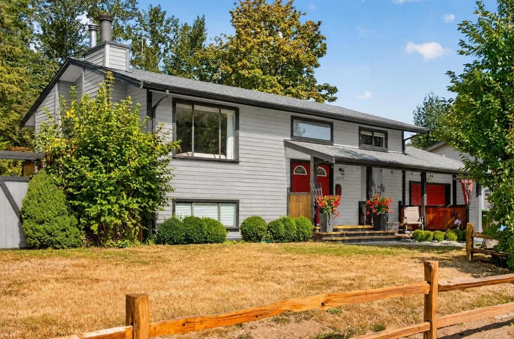 35275 WELLS GRAY AVENUE, Abbotsford, BC — Residential for Sale - Main Photo