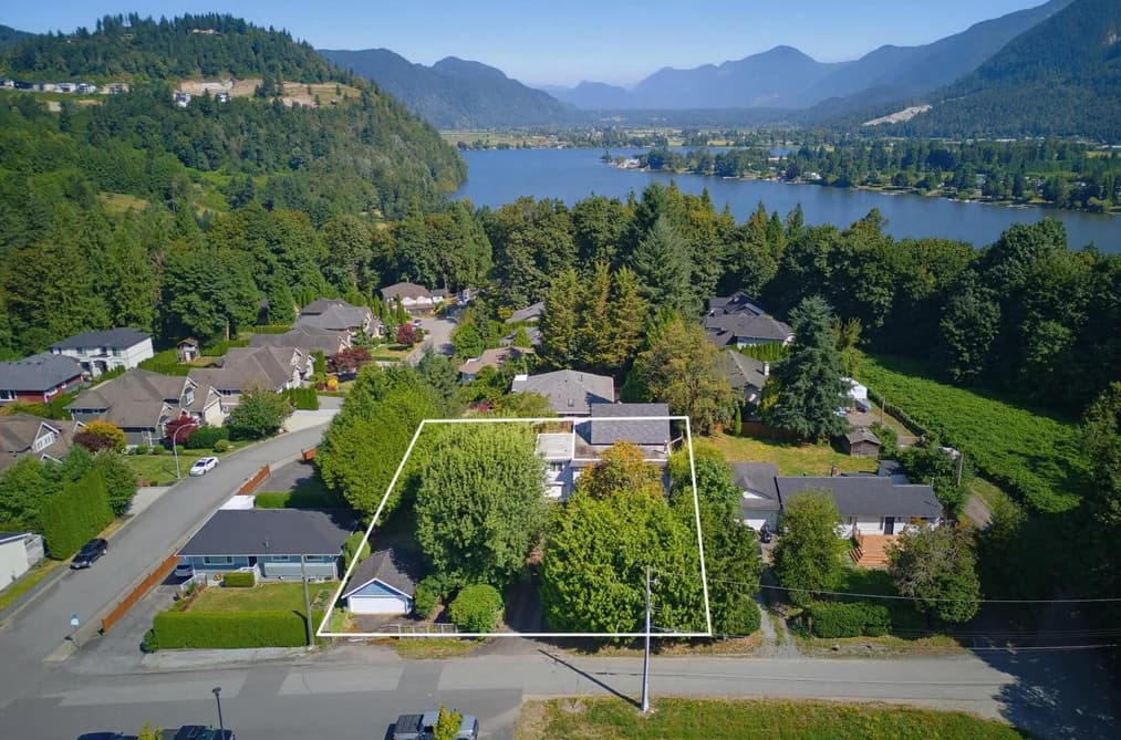 35311 MCEWEN AVENUE, Mission, BC — Residential for Sale - Main Photo