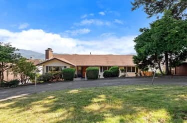 House for sale at 35334 Rockwell Drive Abbotsford British Columbia - MLS: R3139002